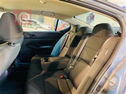 نيسان ألتيما